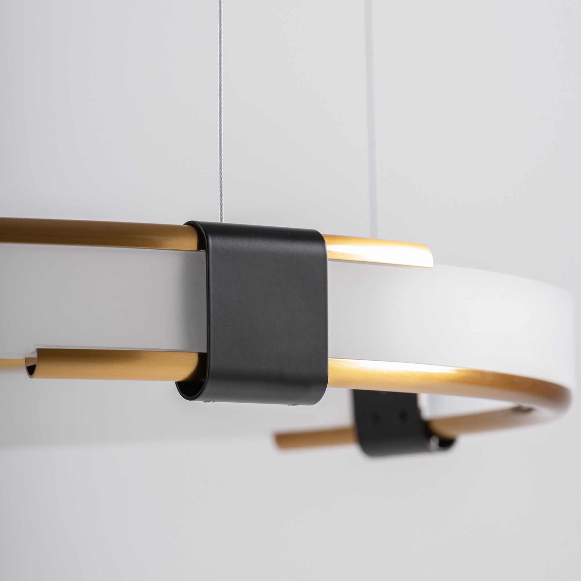 CEILING LAMP